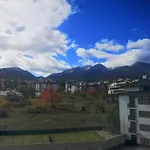 Royal Family Aparthotel Bansko