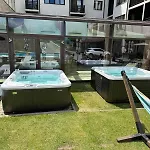 Royal Family 公寓式酒店