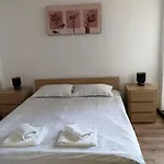 公寓式酒店 Royal Family 3*