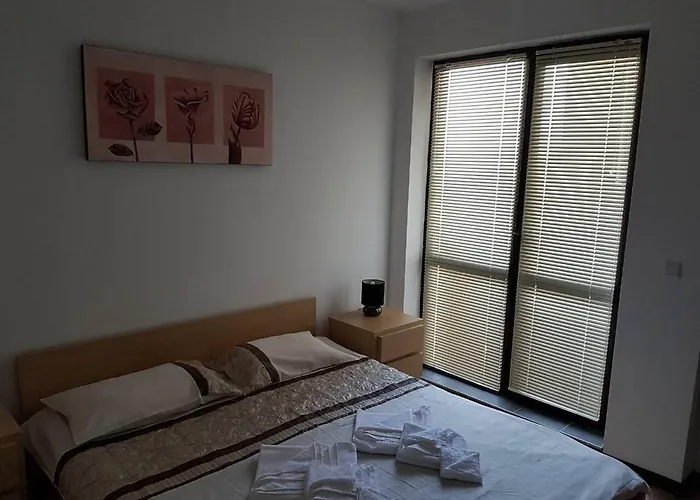 Apart-hotel Royal Family